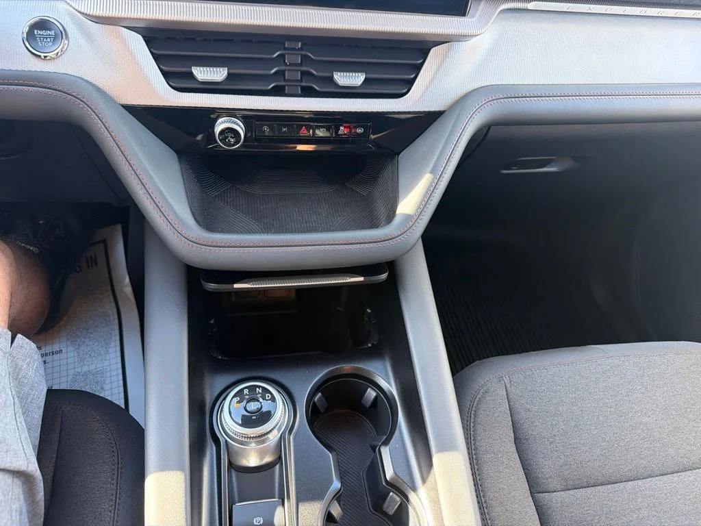 Used 2025 Black Ford Active image 33
