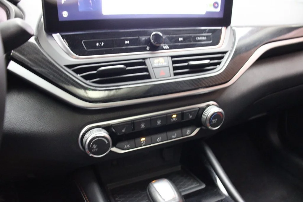 Used 2023 Gun Metallic Nissan 2.5 SR image 26