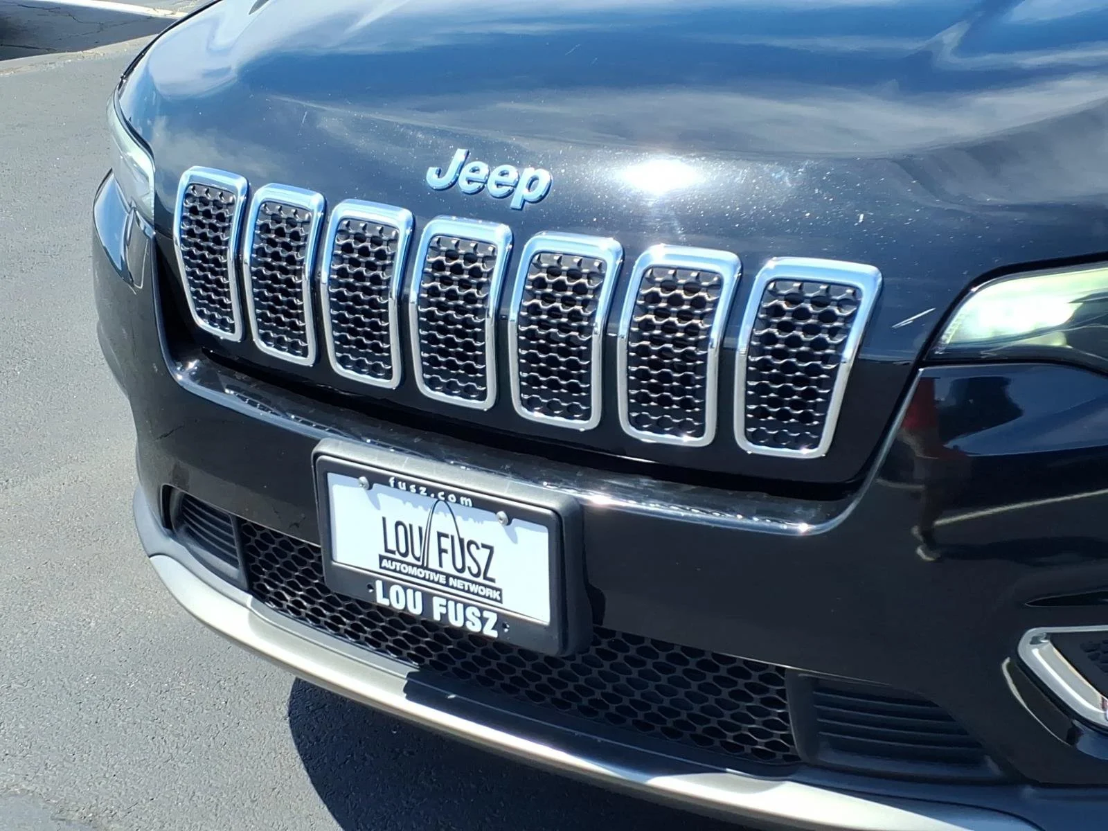 Used 2020 Diamond Black Crystal Pearlcoat Jeep Limited image 33