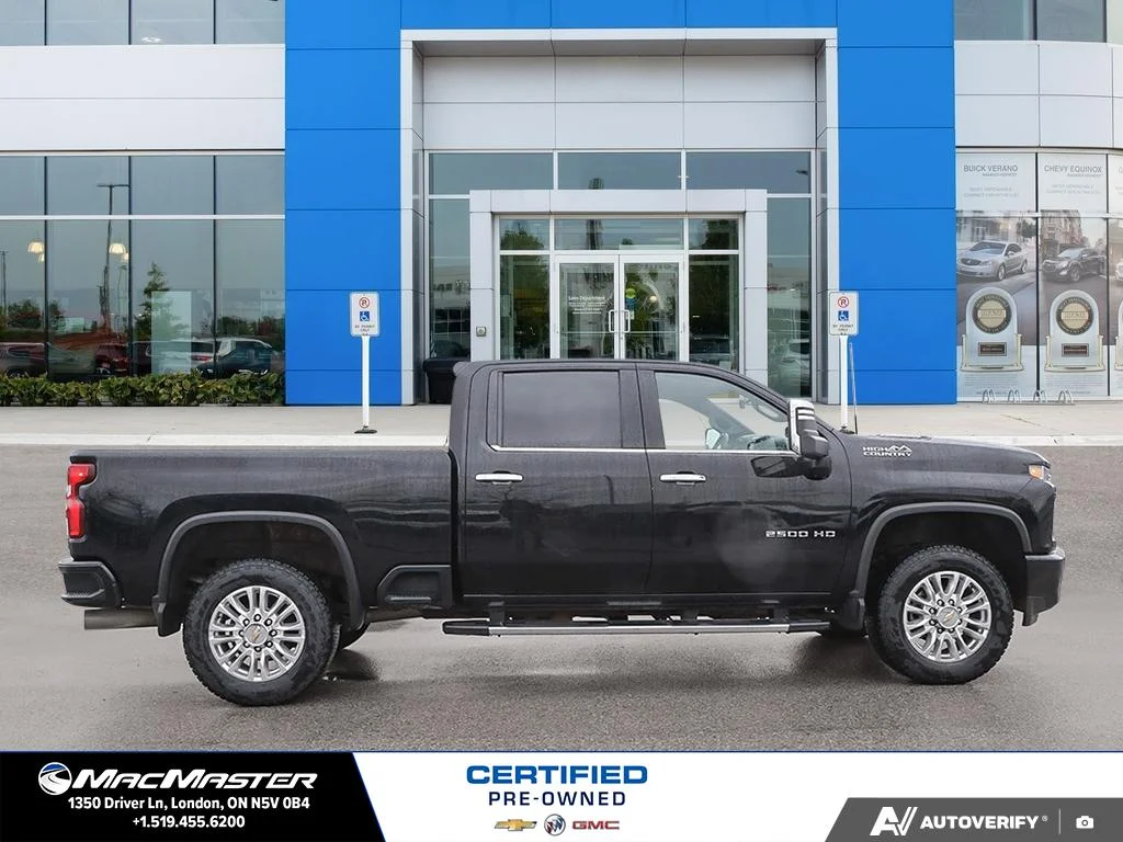 Certified Used 2022  Chevrolet High Country image 7