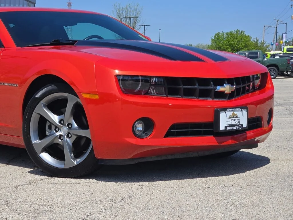 Used 2013 Chevrolet Camaro 1LT with VIN 2G1FF1E3XD9181176 for sale in Lindenhurst, IL