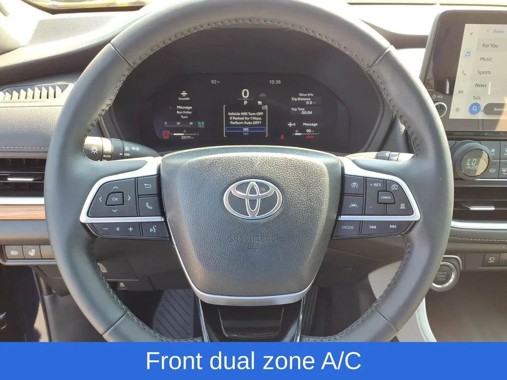 Used 2025  Toyota Limited image 13