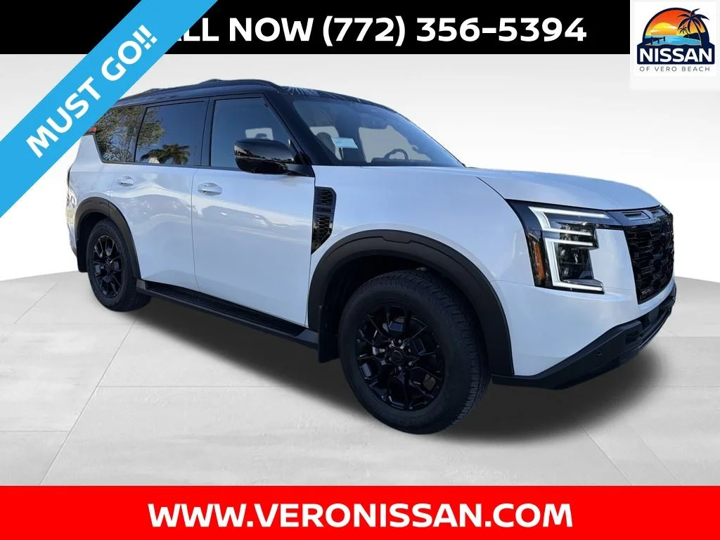 New 2026 Aspen White TriCoat / Super Black Two-tone Nissan PRO-4X® image 1