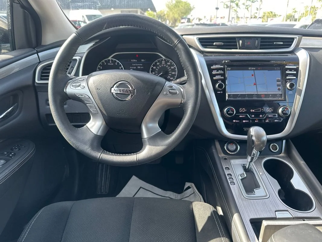 Used 2017 White Nissan SV image 29