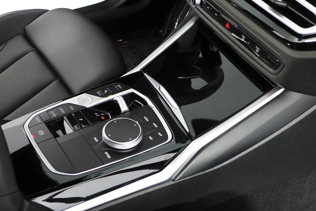 Used 2023 Gray BMW 330i image 15