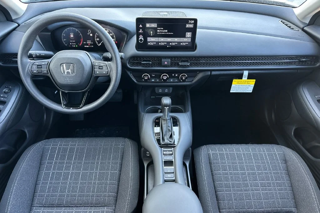 New 2027 Modern Steel Metallic Honda LX image 14