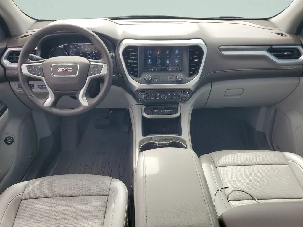 Used 2023 White Frost Tricoat GMC SLT image 11