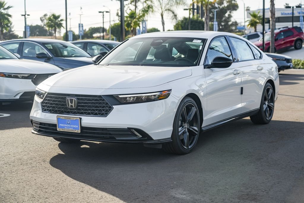 New 2026 Platinum White Pearl Honda Sport-L image 6