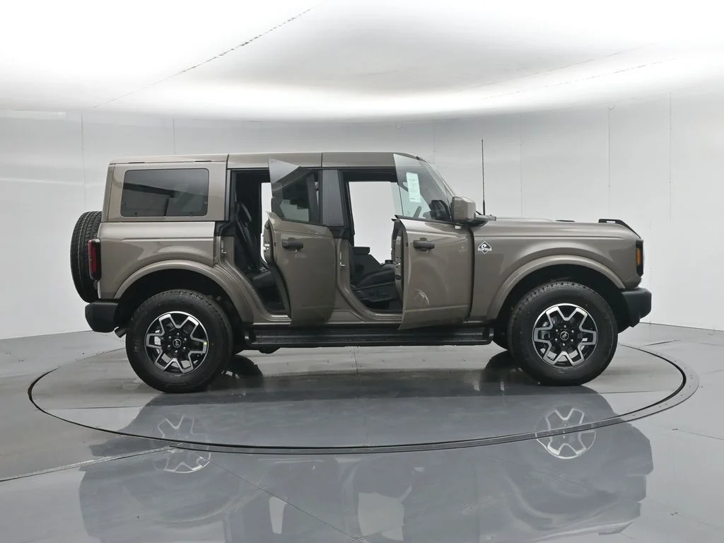 New 2026 Marsh Gray Ford Outer Banks image 4