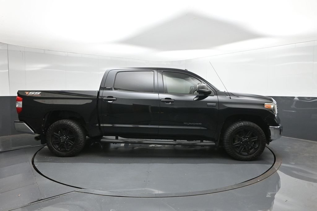 Used 2019 Black Toyota SR5 image 15