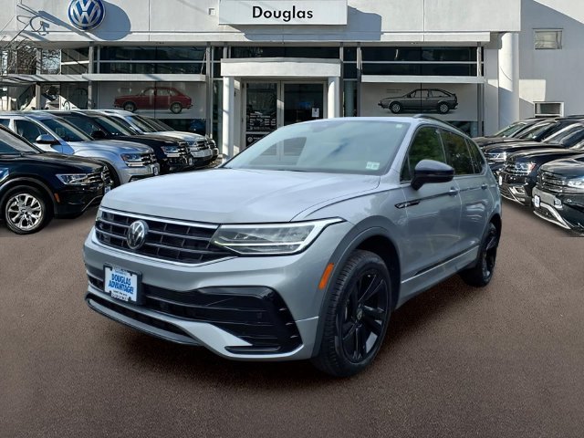 2023 Volkswagen Tiguan 2.0T SE R-Line Black