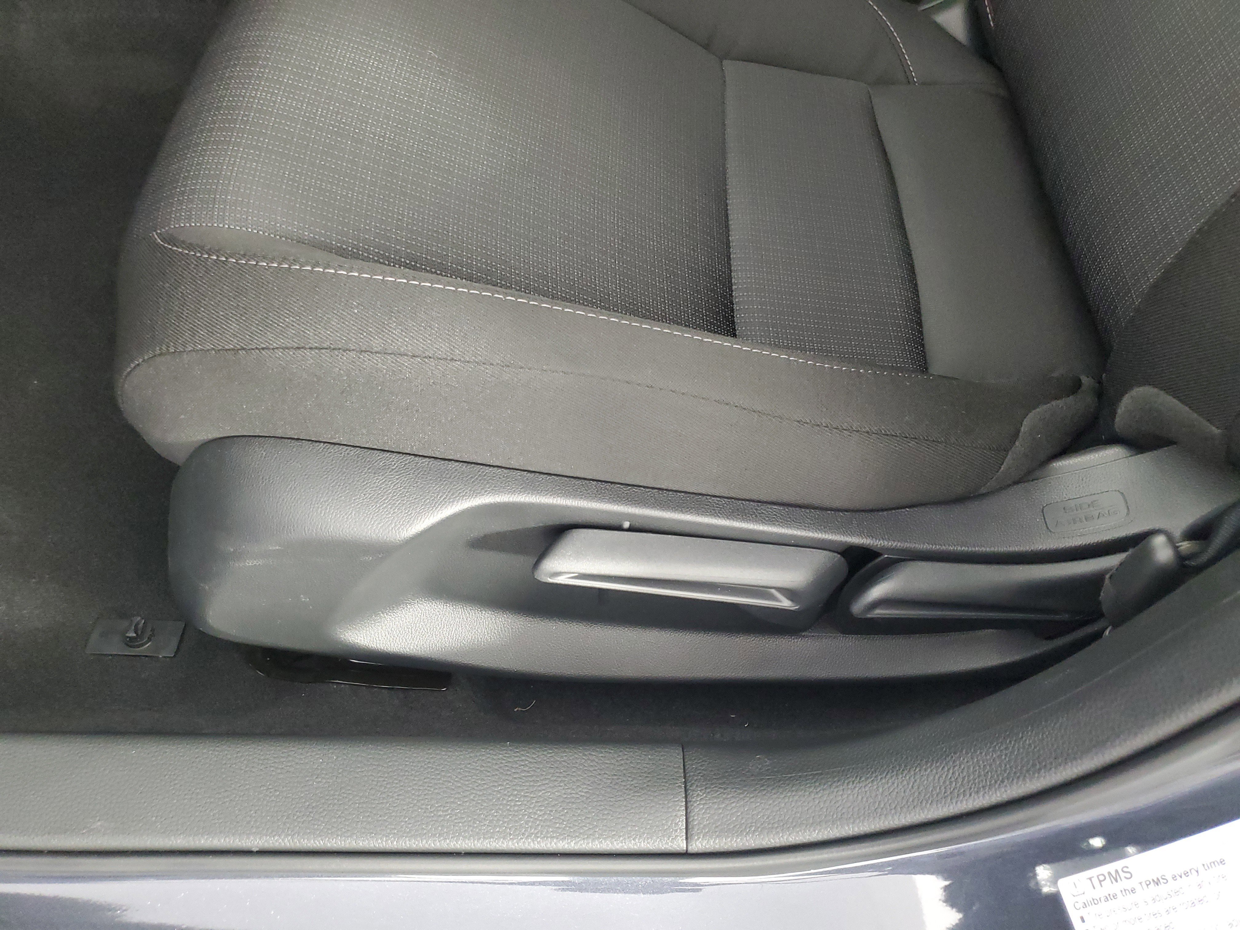 Used 2026 Meteorite Gray Metallic Honda LX image 30