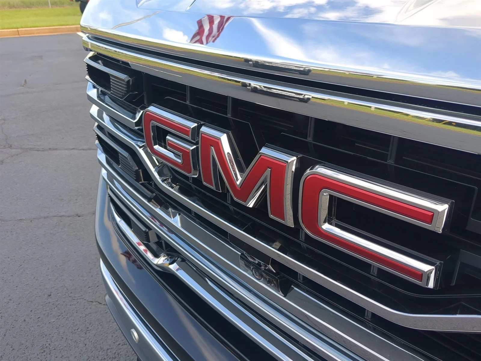 New 2026 Onyx Black GMC SLT image 55