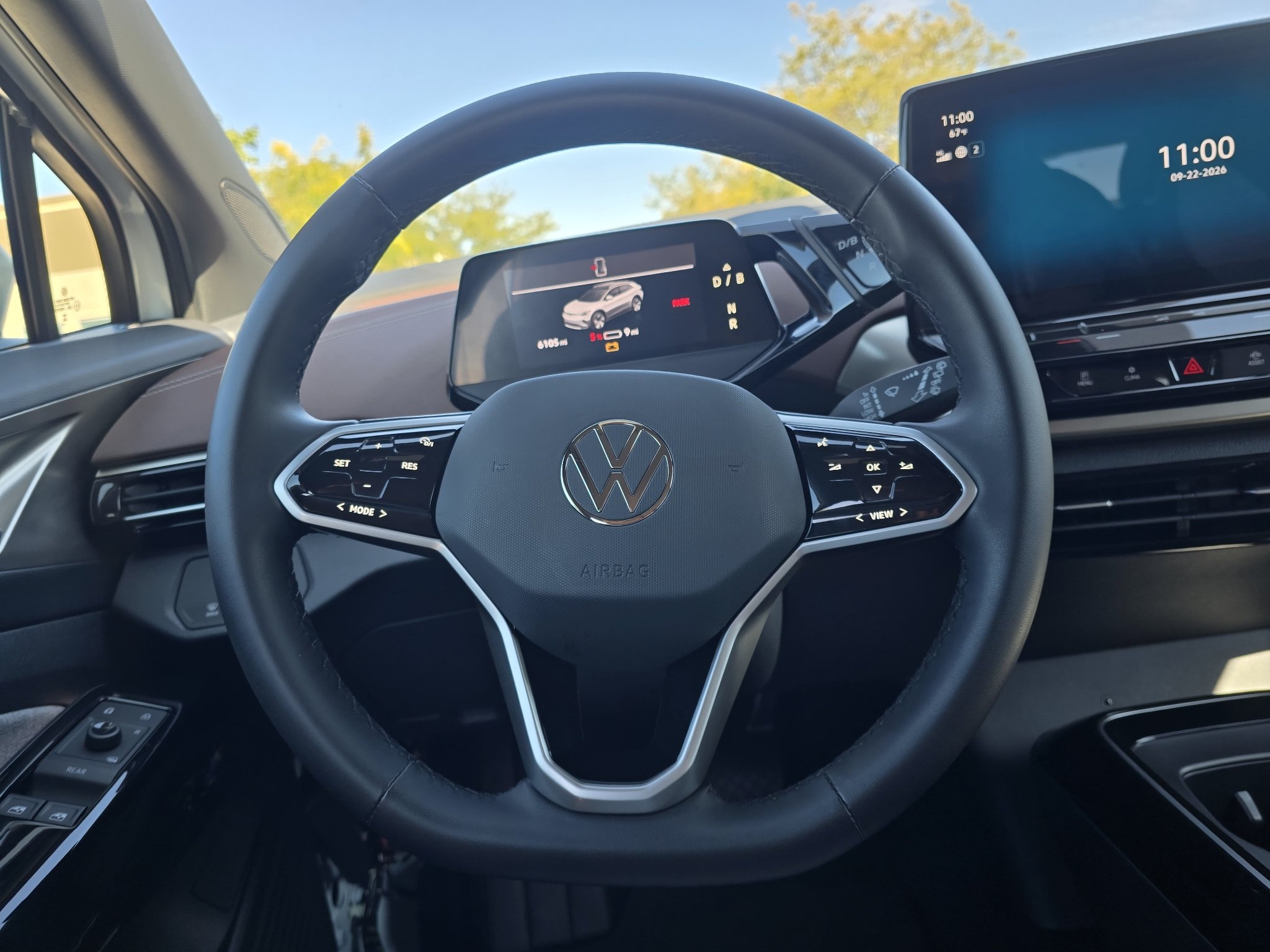 Used 2023 Pure White Volkswagen Standard image 25