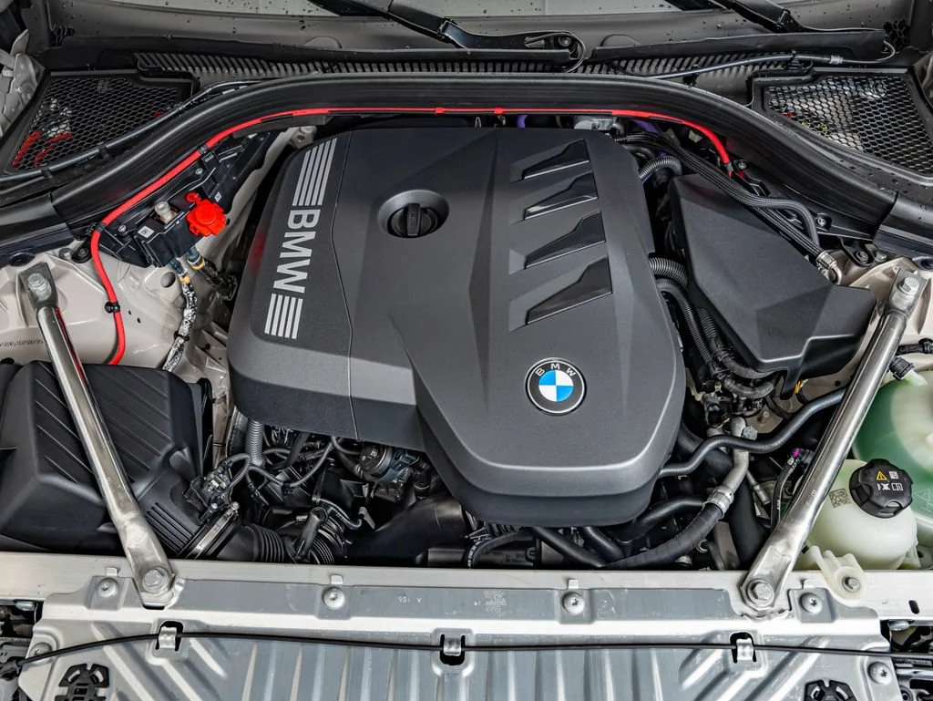 New 2026 Dune Grey Metallic BMW 30 xDrive image 42