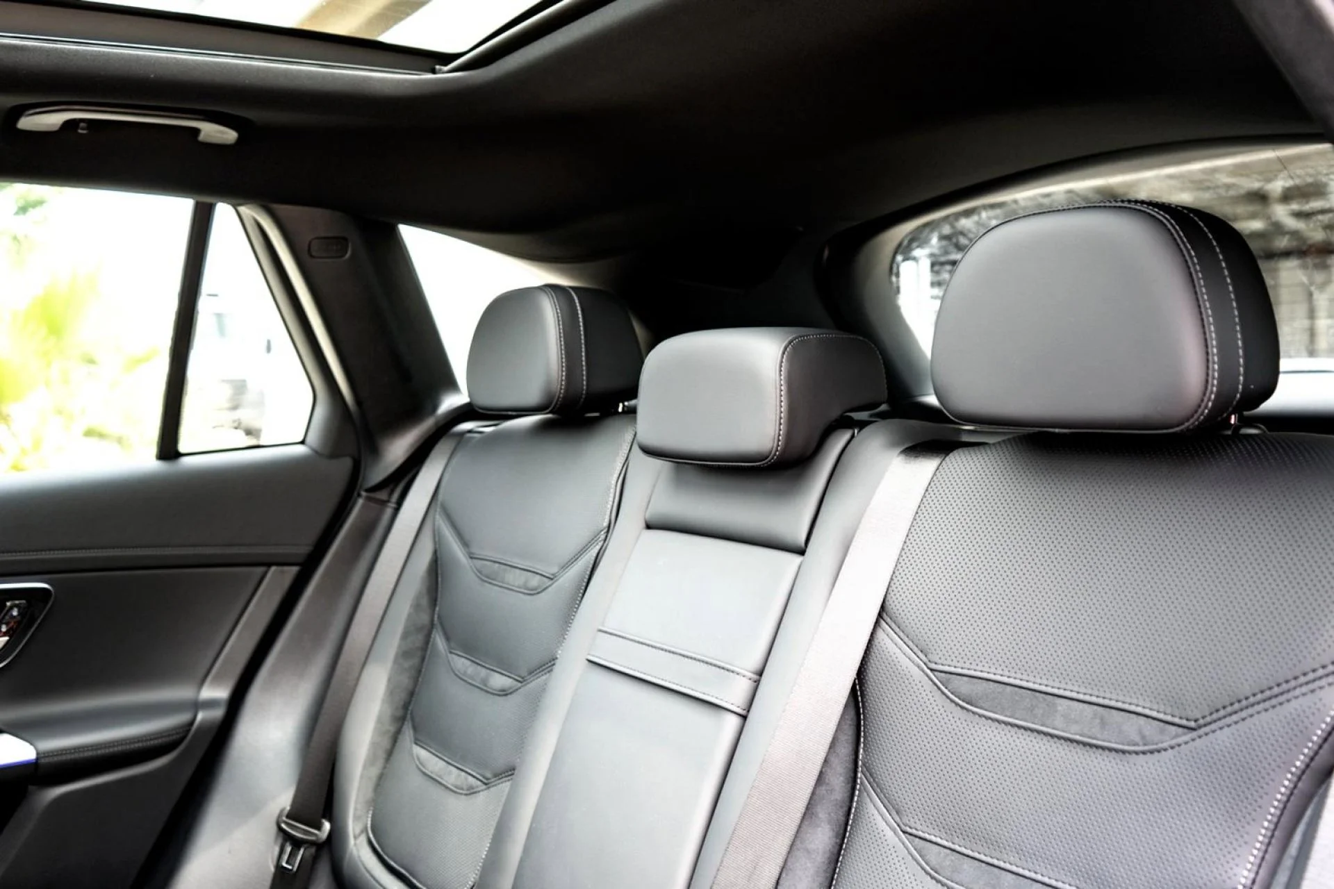 New 2025 Manufaktur Moon Mercedes-Benz AMG® GLC 63 S E Performance image 30