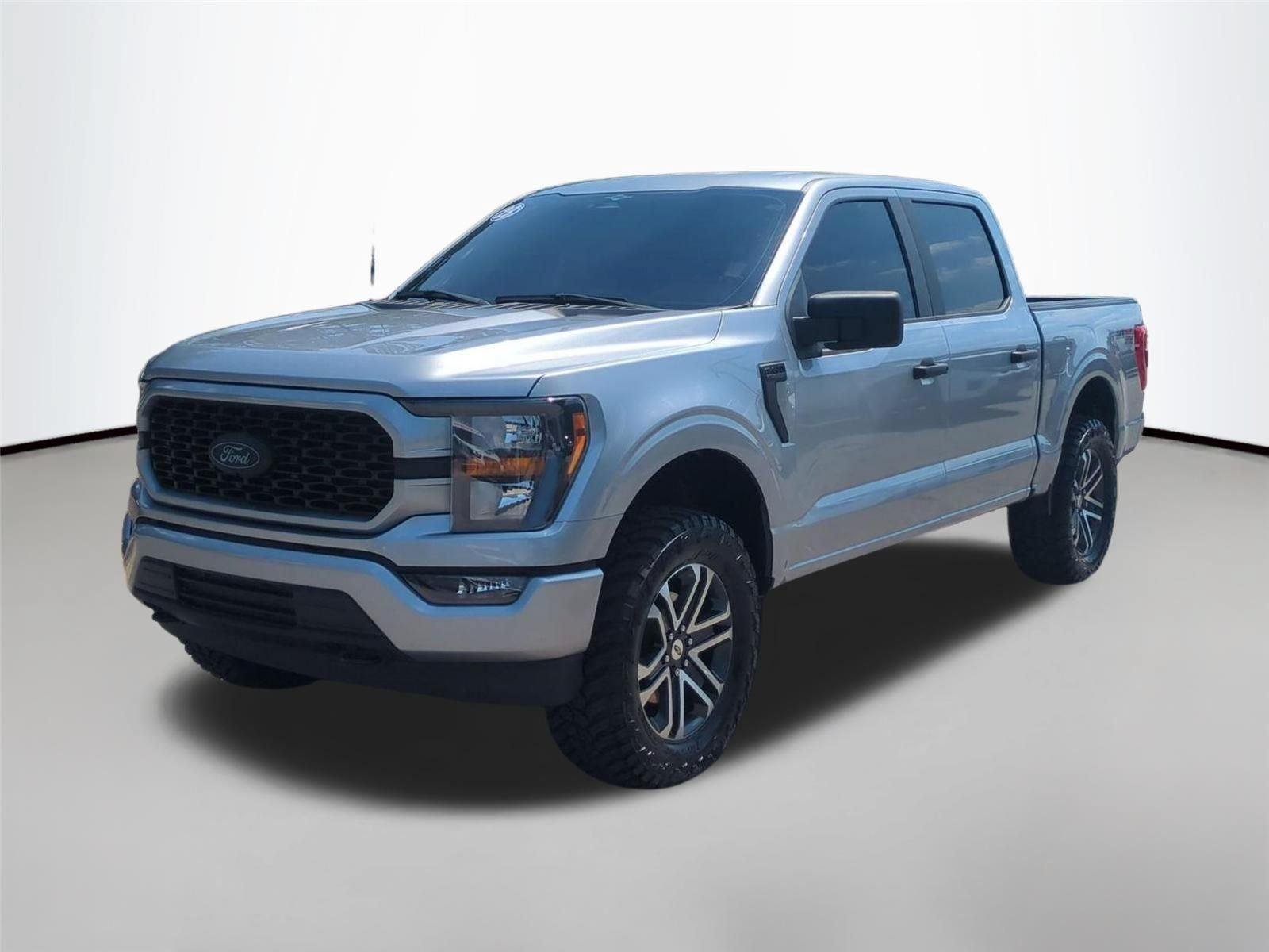 Used 2023 Iconic Silver Ford XL image 1