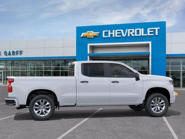 New 2026 Summit White Chevrolet Custom image 5