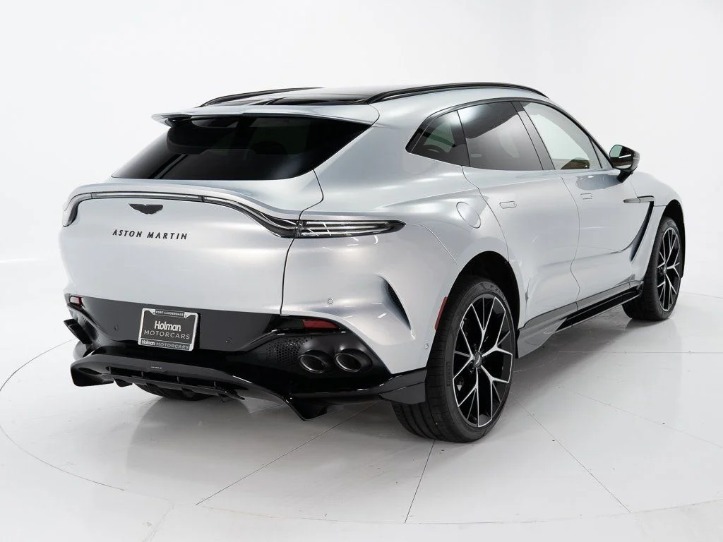 New 2026 Lightning Silver Aston Martin 707 image 5