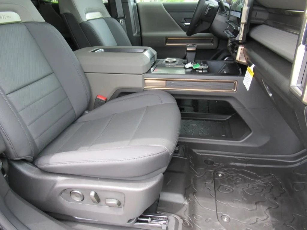 2025 GMC HUMMER EV 2X - Photo 9