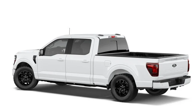 New 2026 Oxford White Ford XLT image 2