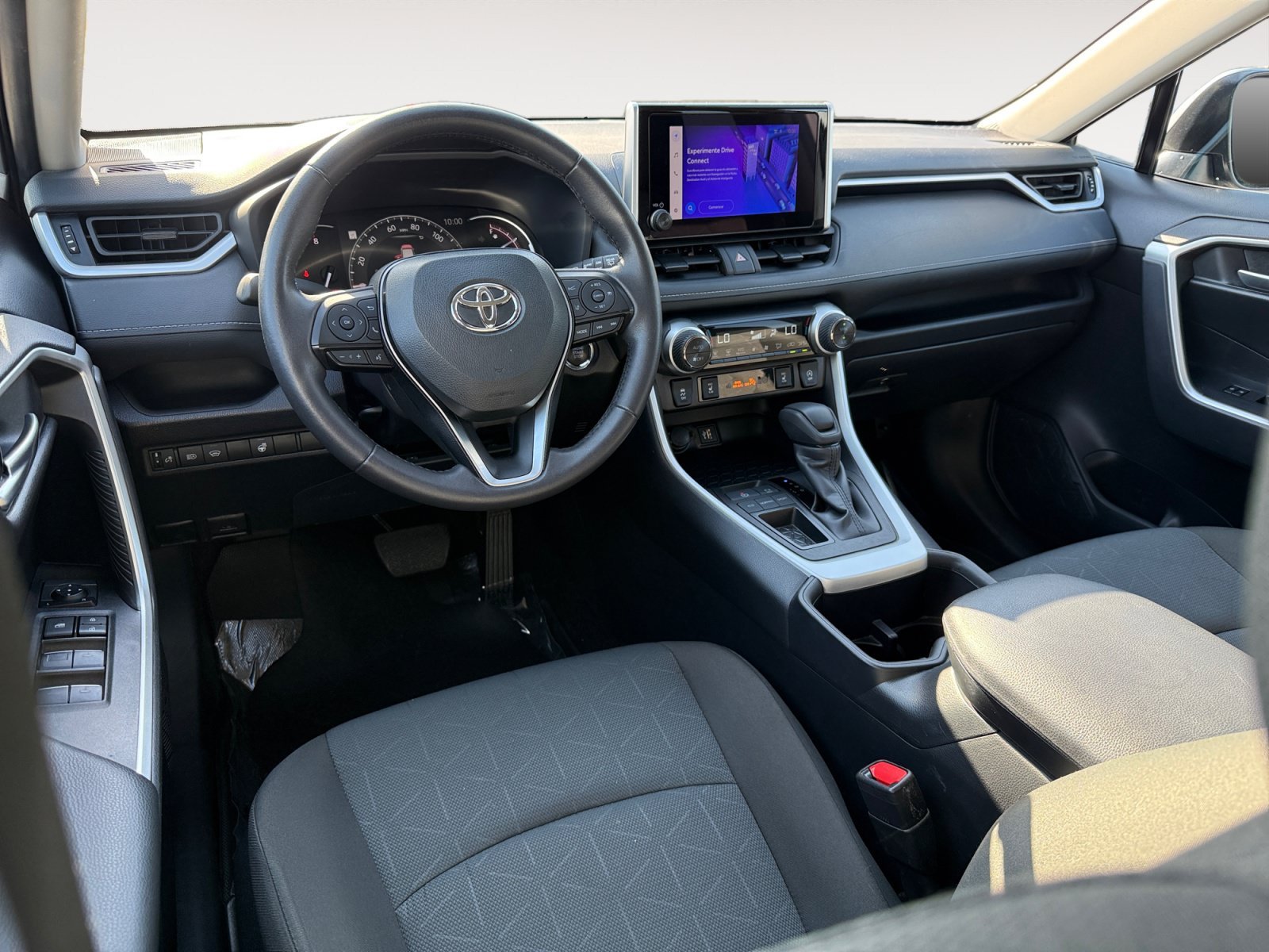 Used 2025 Silver Sky Metallic Toyota XLE image 15