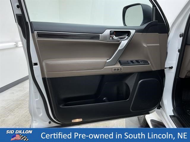 Used 2022 Starfire Pearl Lexus GX 460 Premium image 16