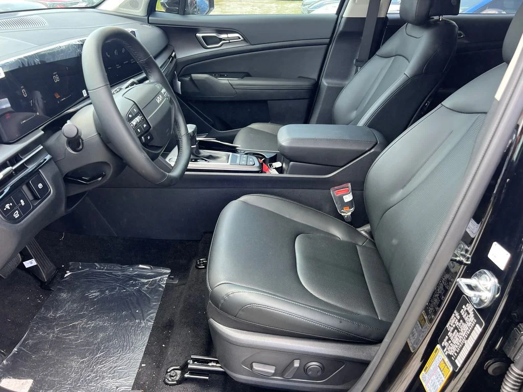 New 2026 Black Kia EX image 9