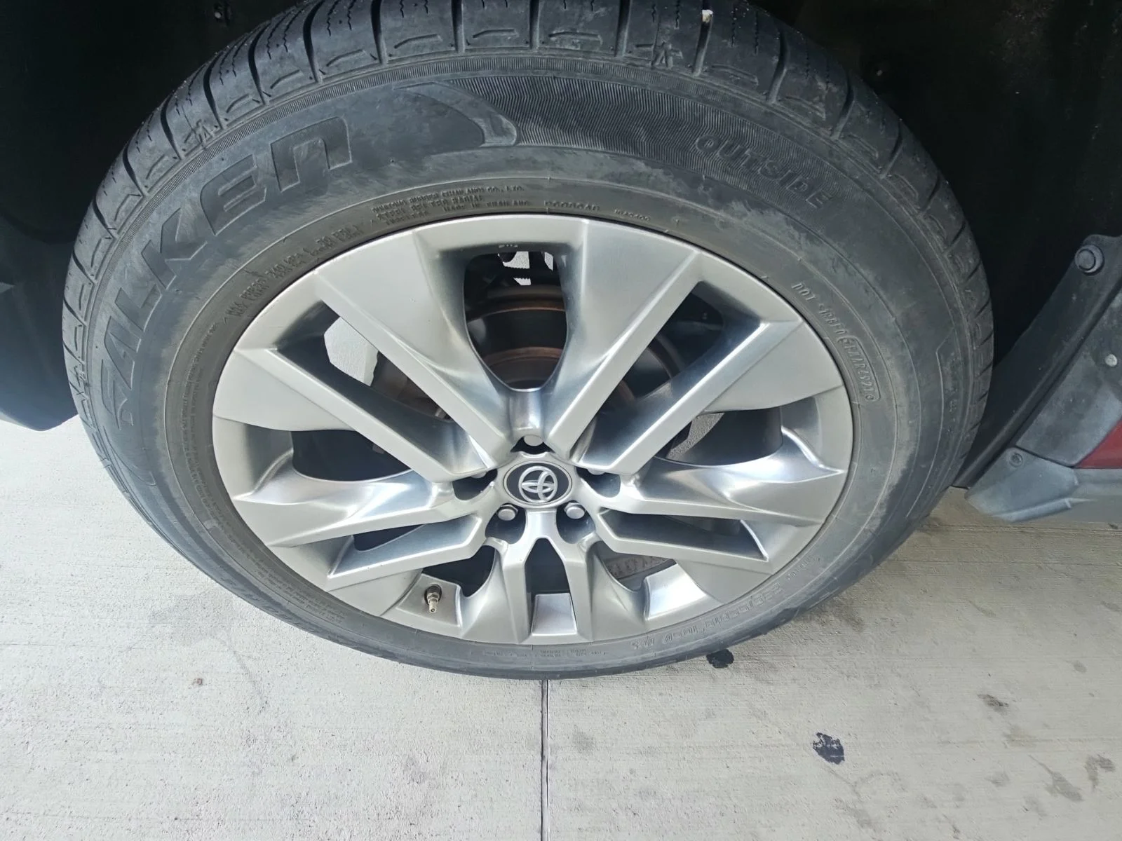 Used 2019 Red Toyota Limited image 21