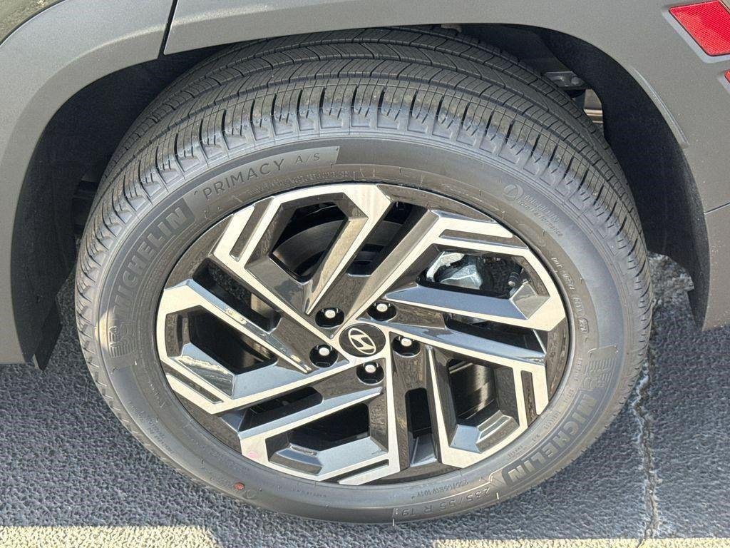 New 2026 Green Hyundai SEL Plus AWD image 18