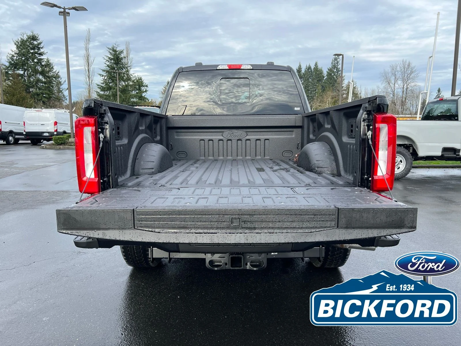 New 2026 Black Ford XL image 7