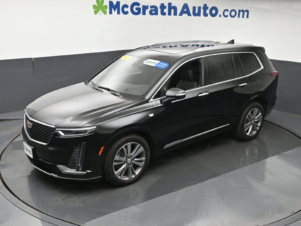 Used 2025 Black Cadillac Premium Luxury image 24
