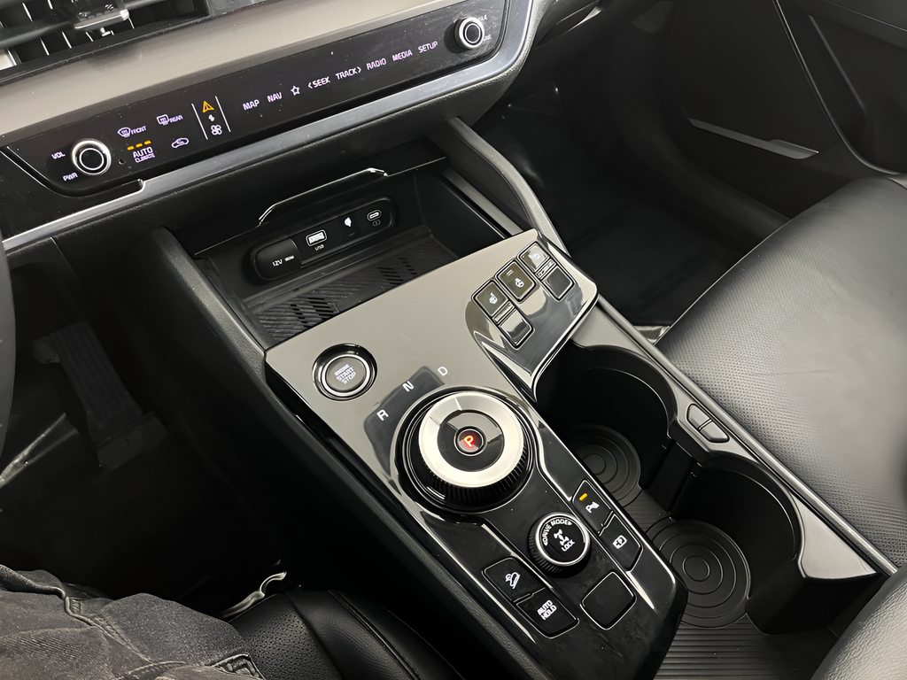 2023 Kia Sportage EX Hybrid - Photo 23
