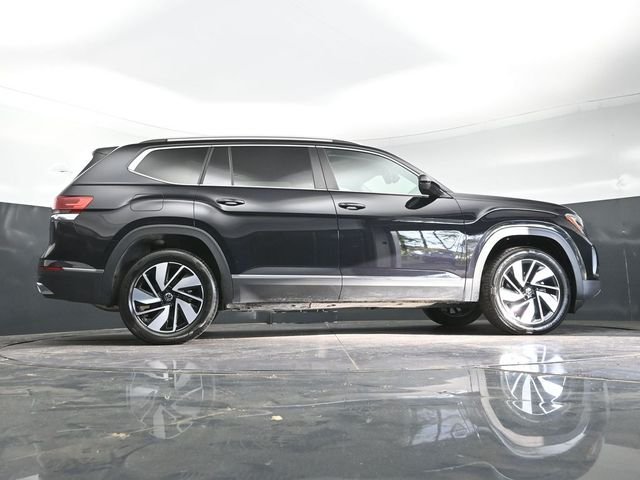Used 2025  Volkswagen 2.0T SEL image 34