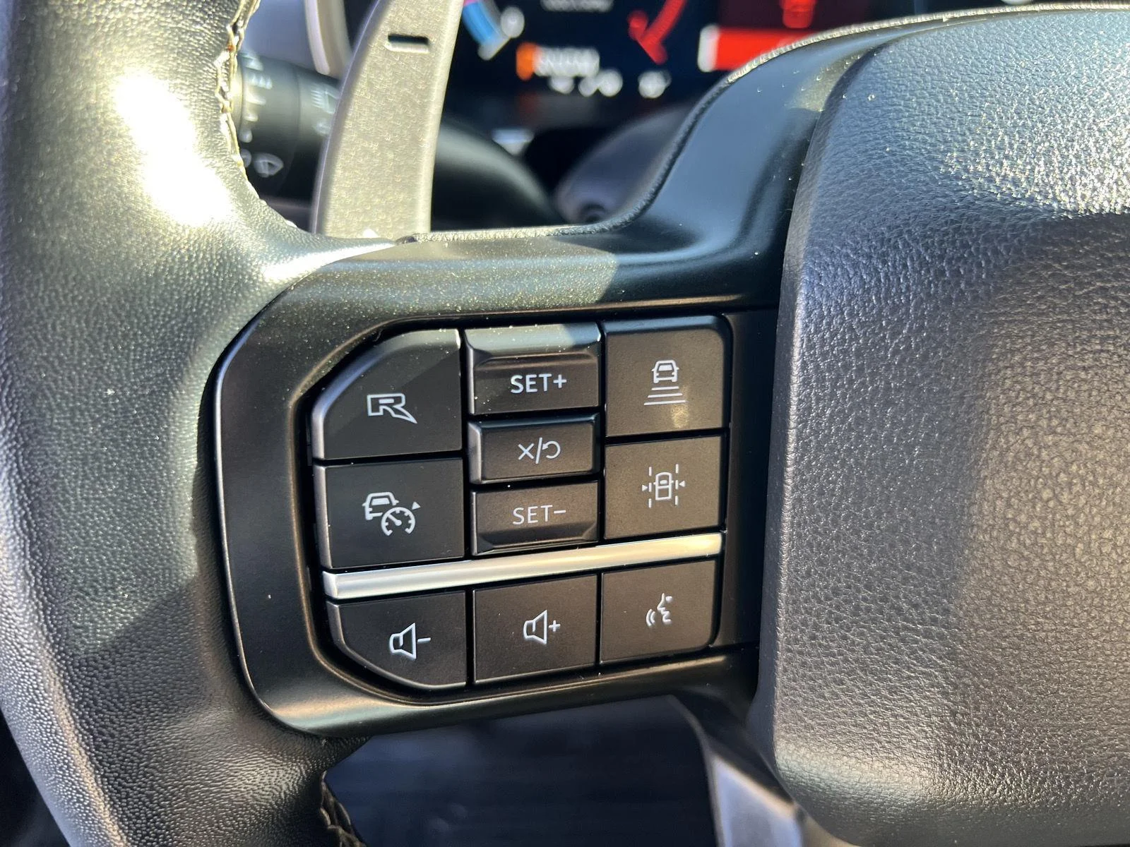 2022 Ford F-150 Raptor - Photo 23