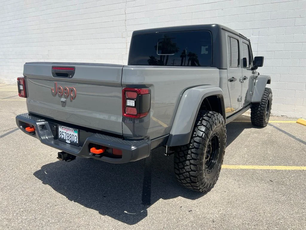 Used 2021 Sting Gray Clearcoat Jeep Mojave image 6