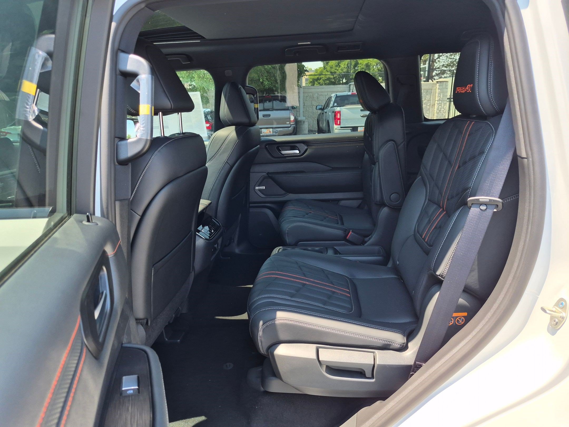 New 2026 Aspen White Tricoat Nissan PRO-4X image 15