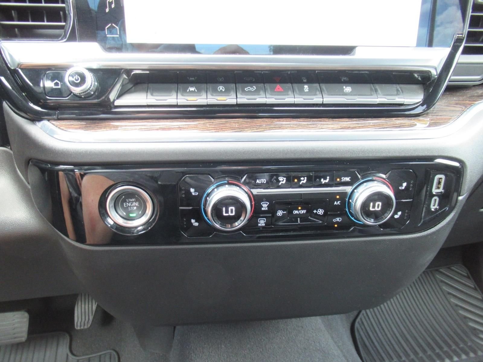 Used 2024 Red GMC Elevation image 26