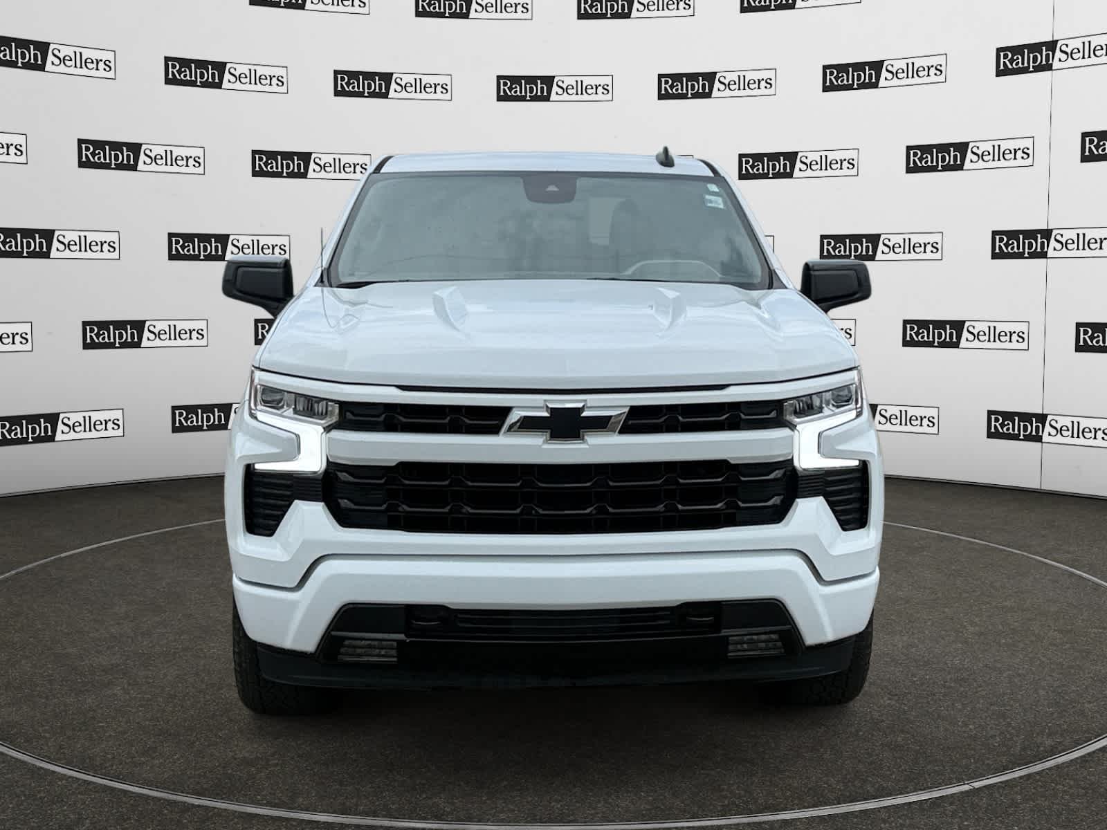 Used 2024 Summit White Chevrolet RST image 8