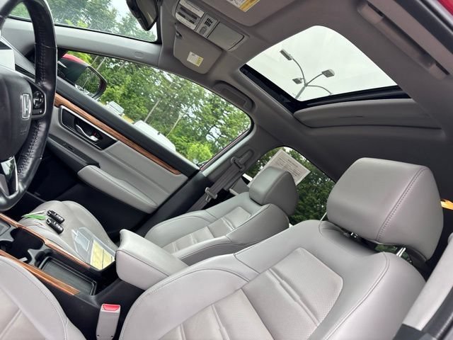 Used 2020 Red Honda Touring image 16