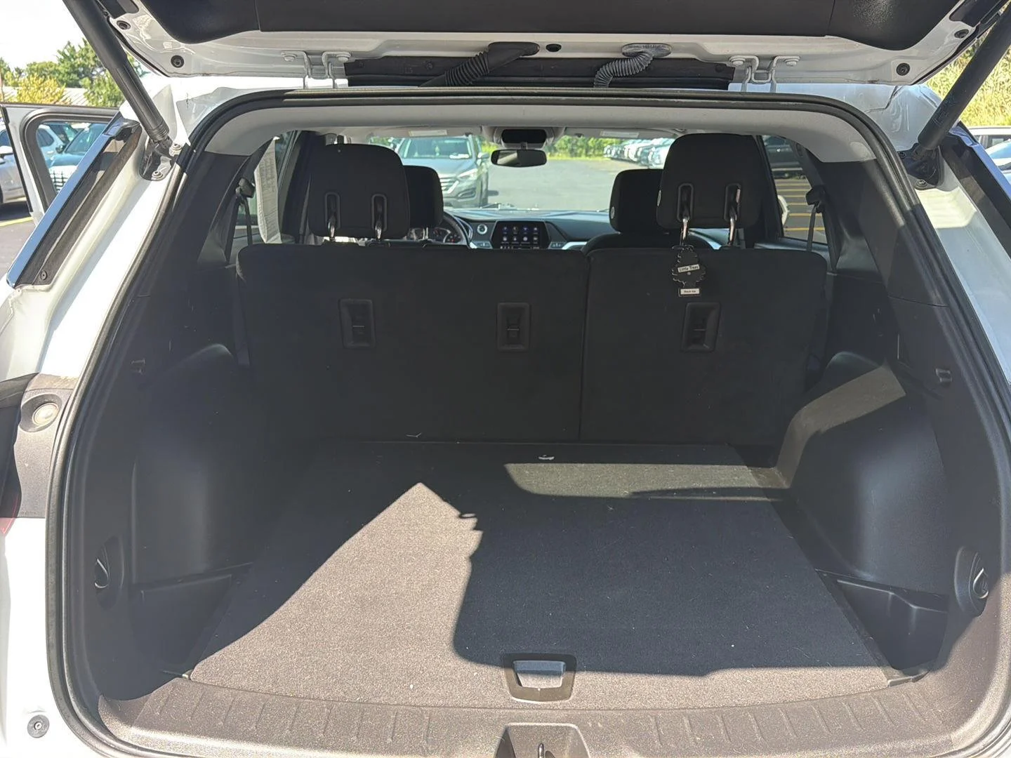 Used 2020 Summit White Chevrolet LT image 15