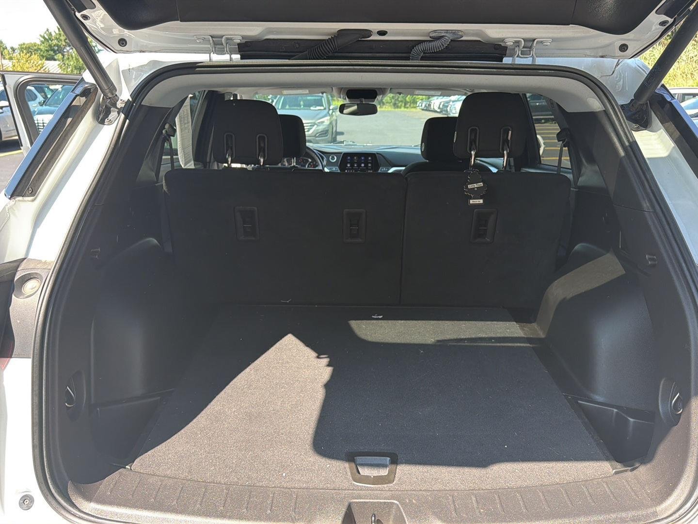 Used 2020 Summit White Chevrolet LT image 15