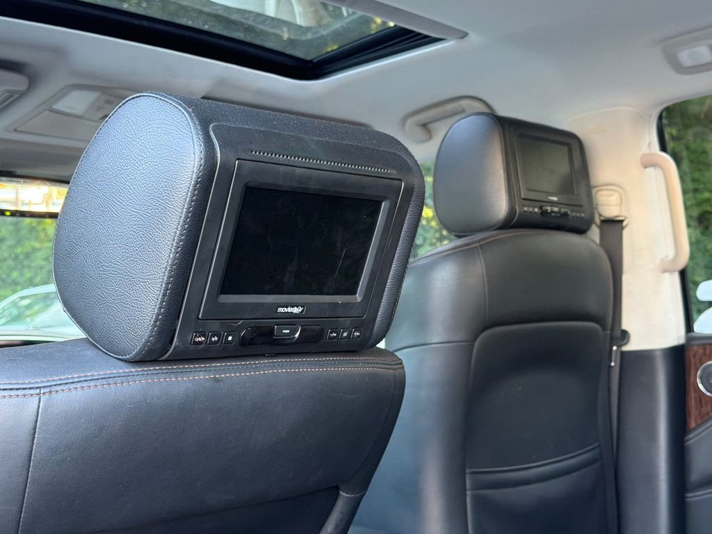 2018 Nissan Armada SL - Photo 23