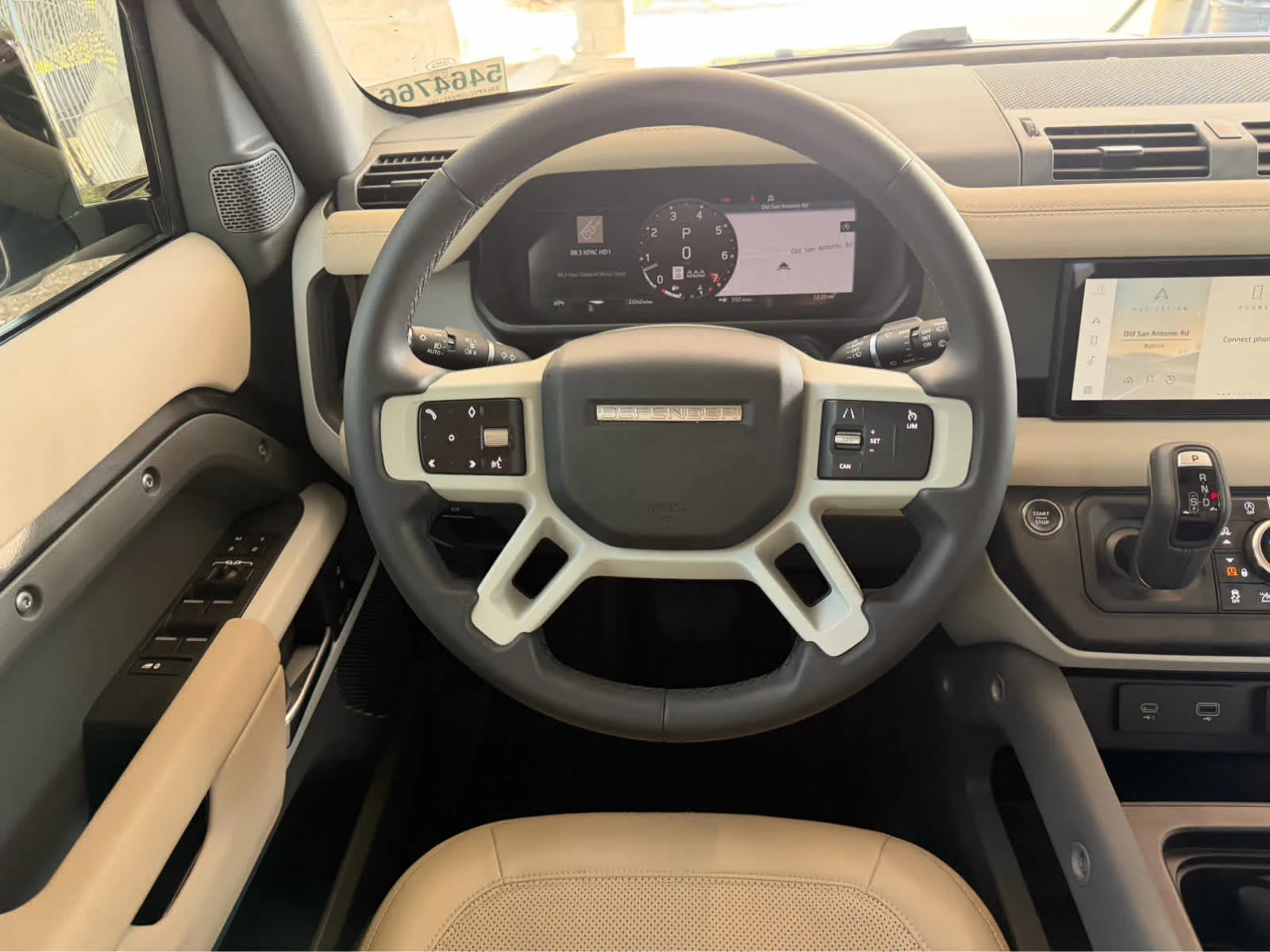 Used 2023 Carpathian Grey Premium Metallic Land Rover SE image 17