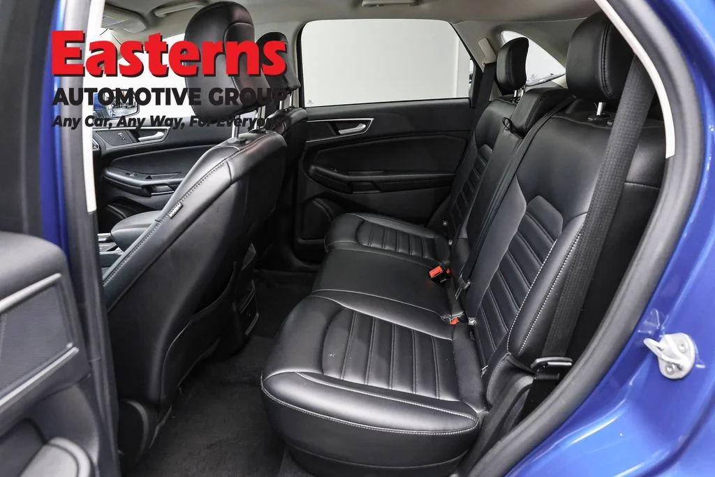 Used 2023 Blue Ford SEL image 20