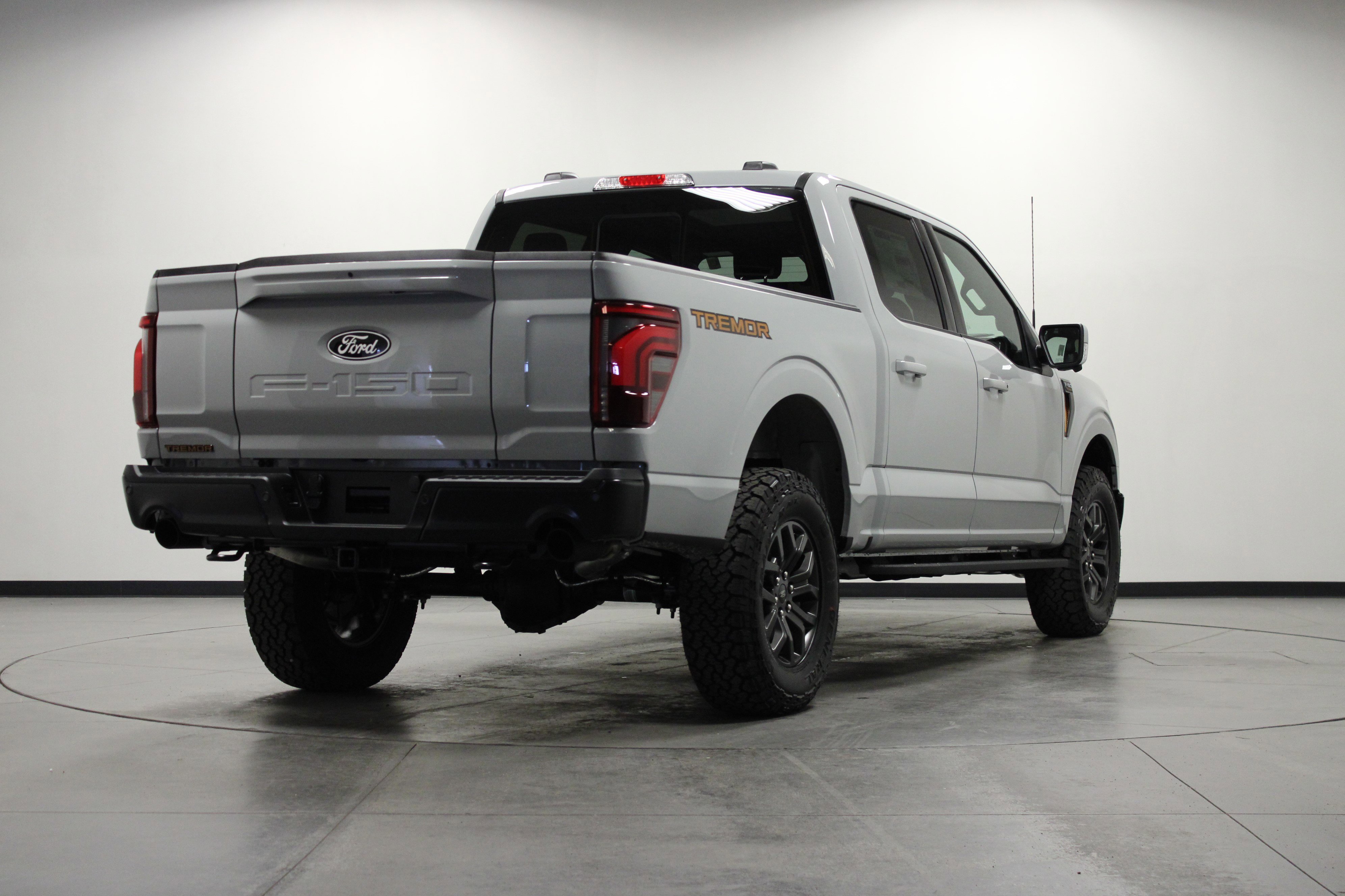New 2026 Avalanche Ford Tremor image 4