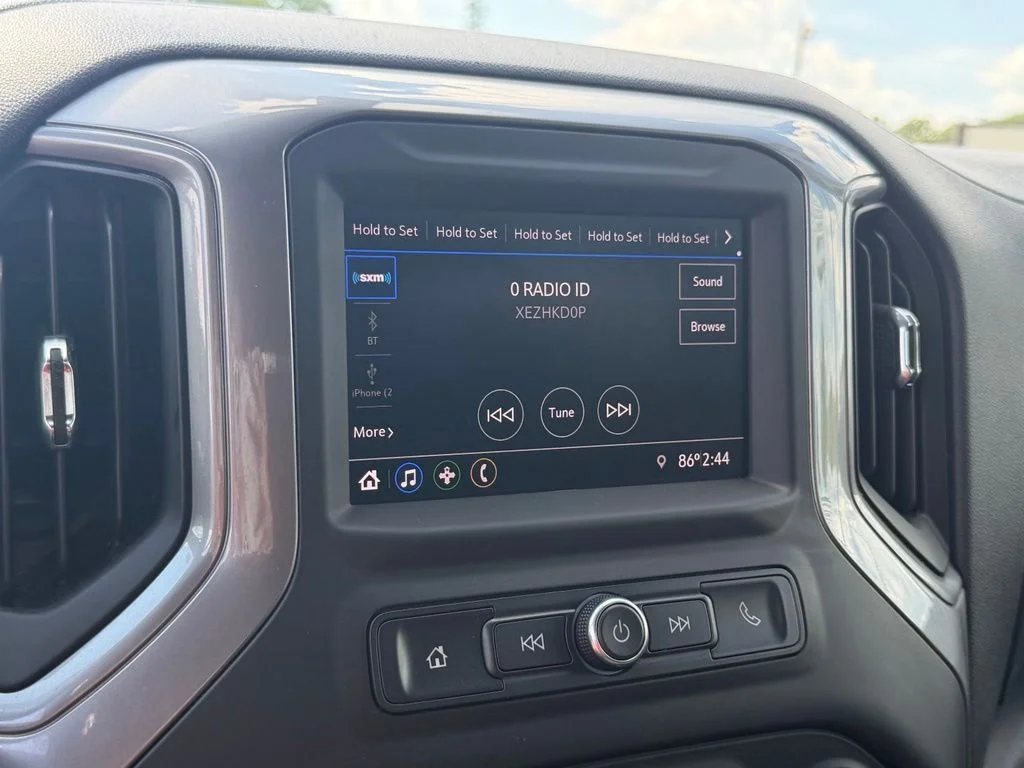 Used 2021  Chevrolet Custom Trail Boss image 21