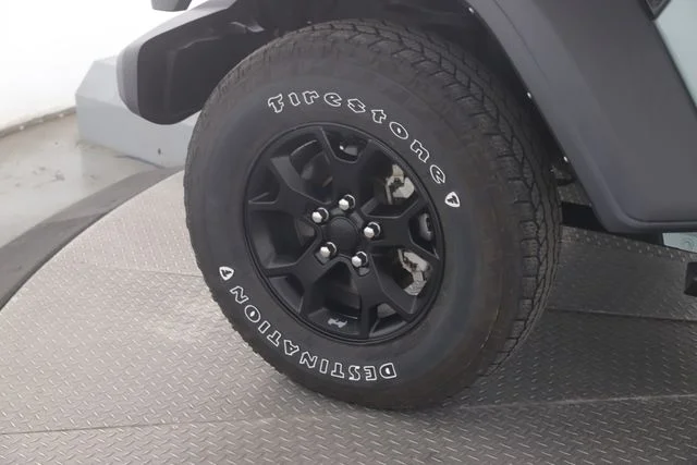 Used 2023 Gray Jeep Willys image 13