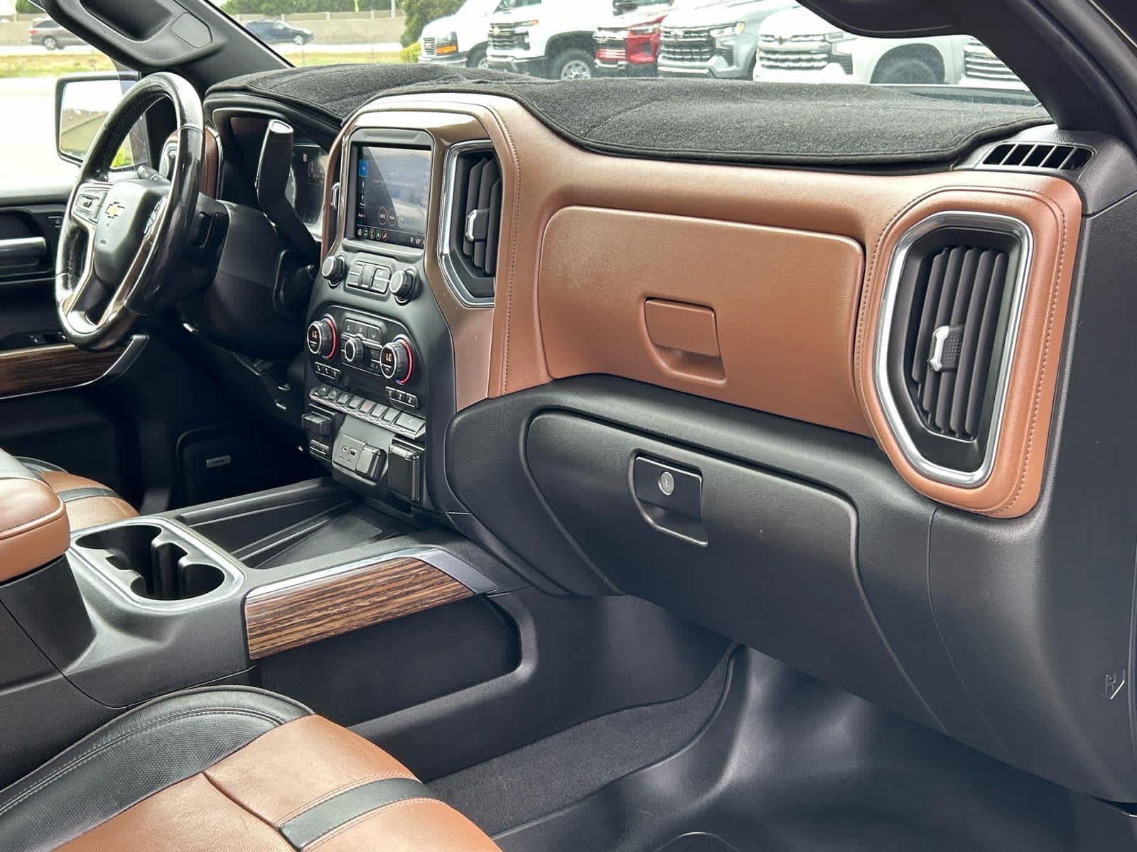 2019 Chevrolet Silverado 1500 High Country - Photo 19