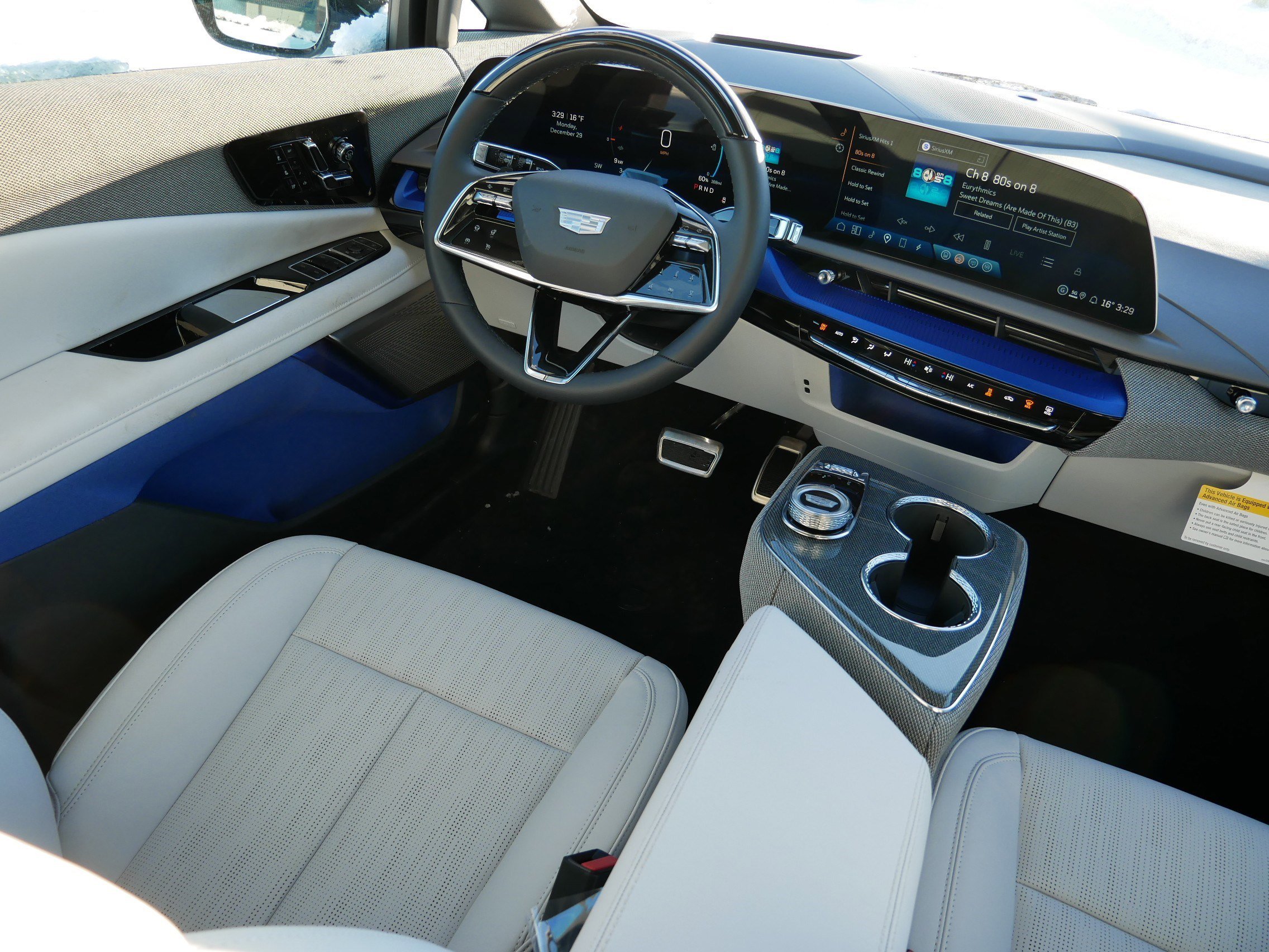 2026 Cadillac OPTIQ Premium Sport - Photo 7